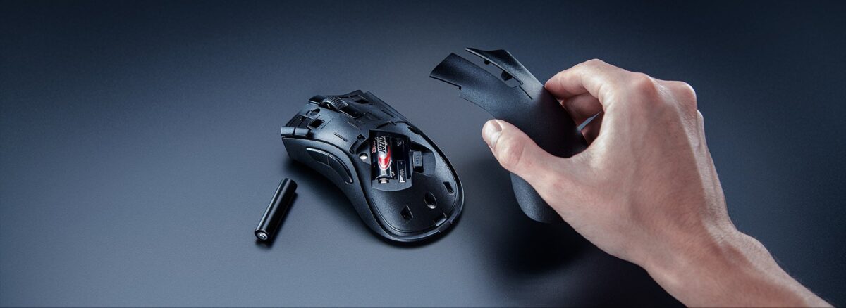 razer-deathadder-v2-x-hyperspeed-batteries-desktop