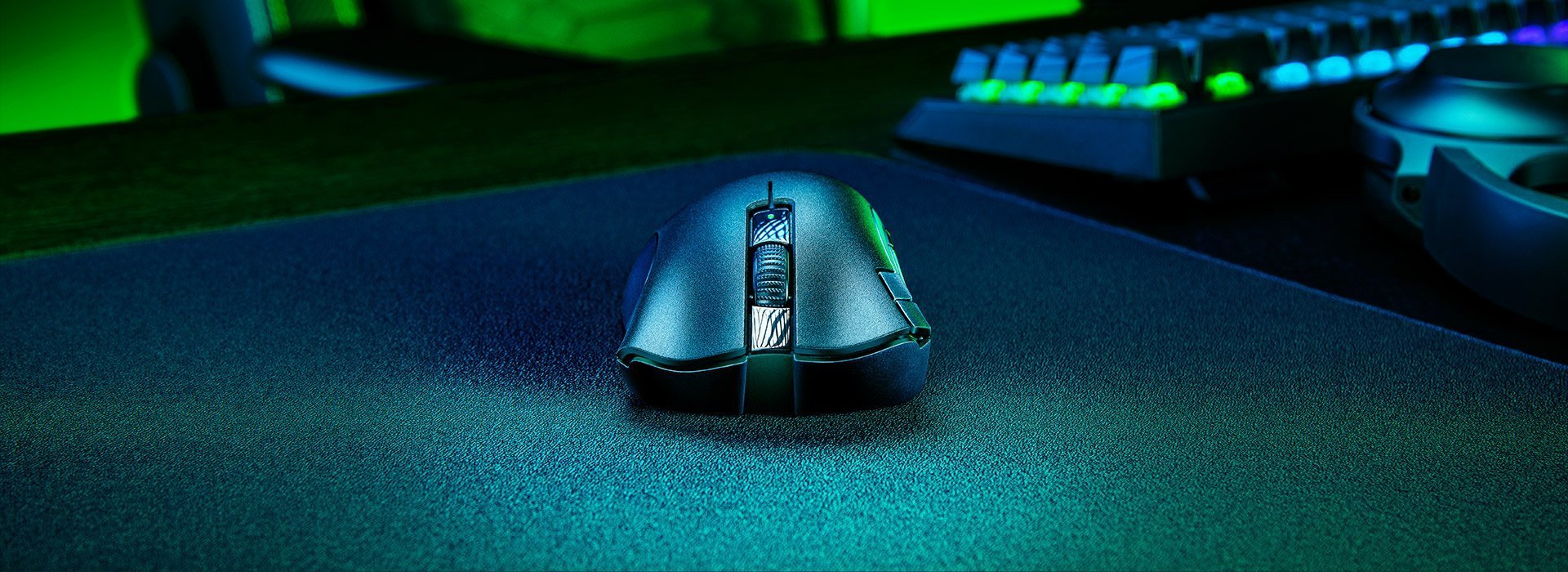 razer-deathadder-v2-x-hyperspeed-unmistakably-inconic-desktop